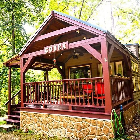 The Codex - Parker Creek Bend Cabins Мурфрисборо Экстерьер фото